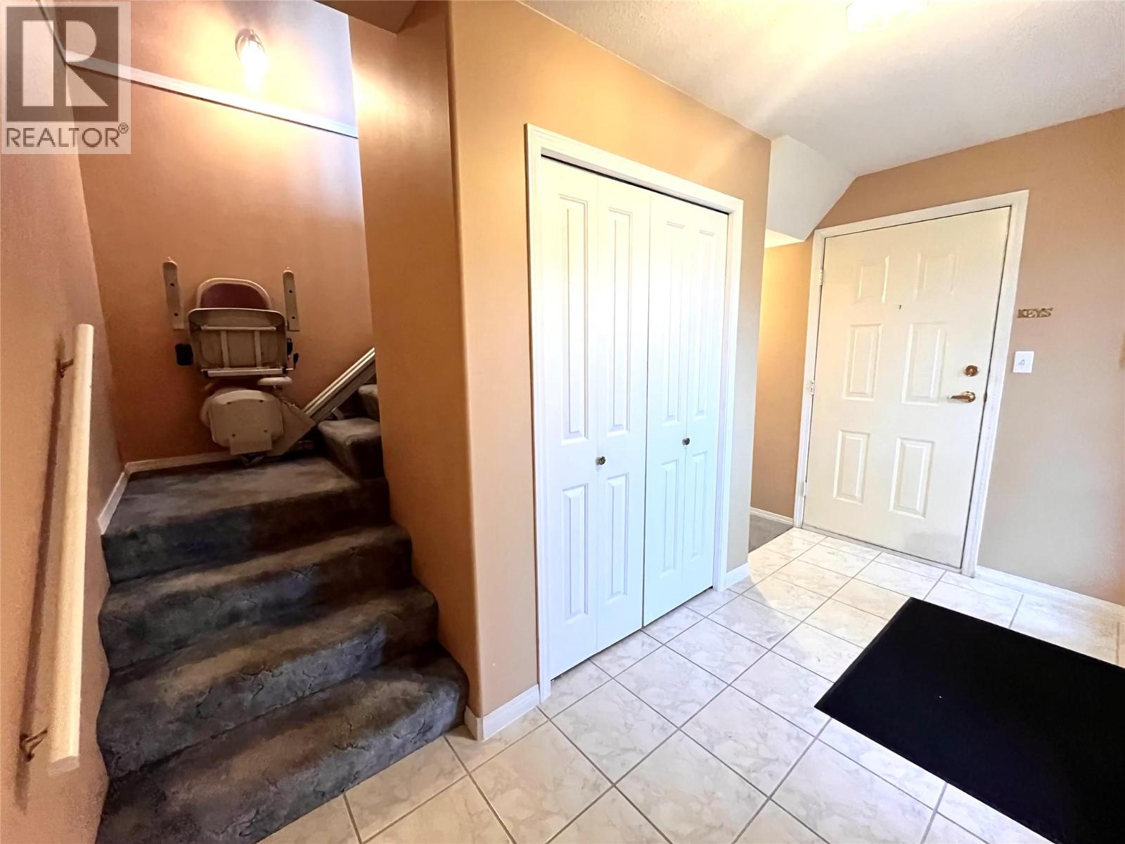 #13 2210 COLUMBIA Avenue - 16