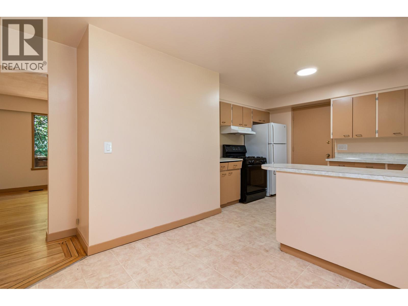 3687 COAST MERIDIAN ROAD, Port Coquitlam