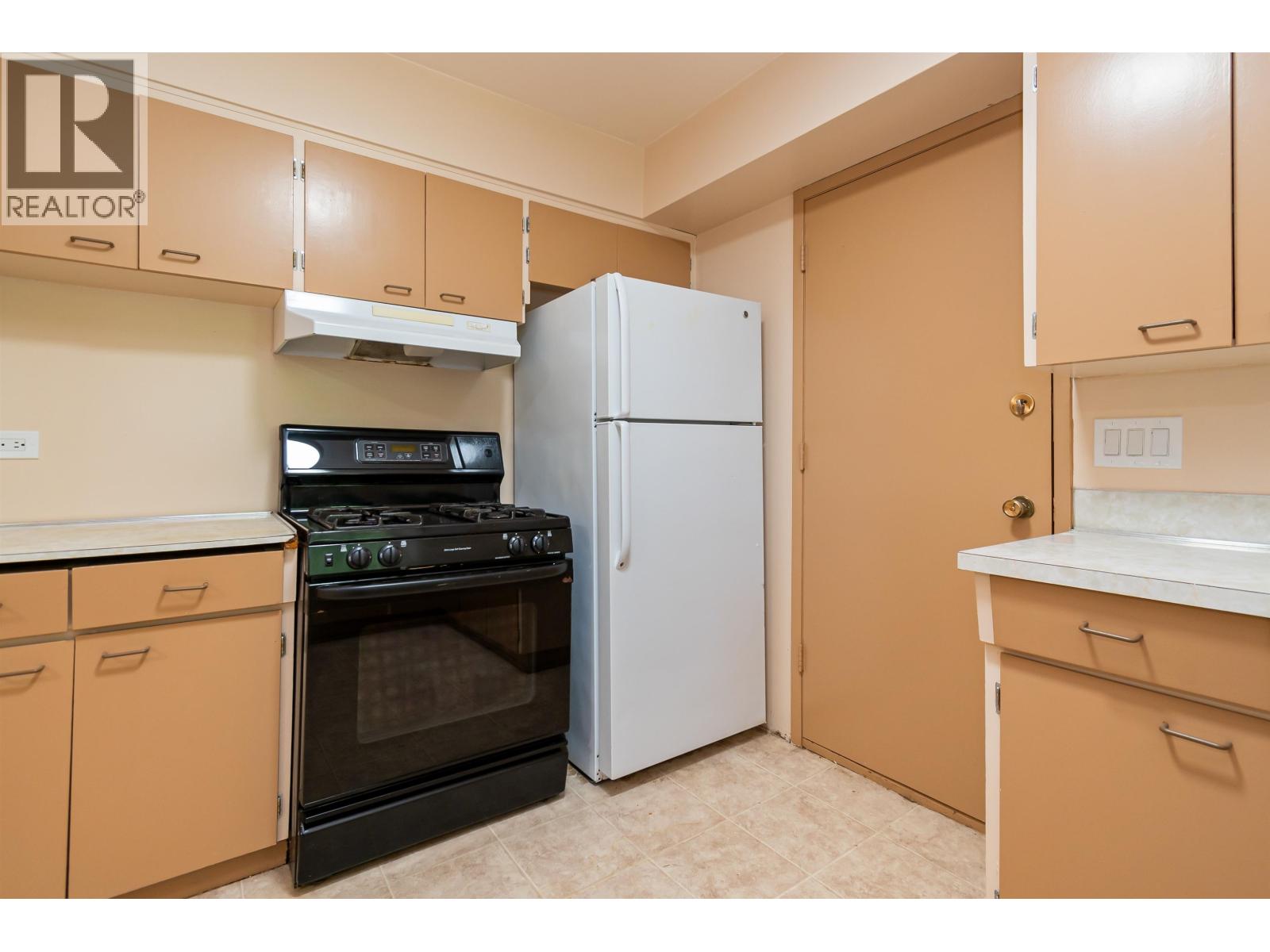 3687 COAST MERIDIAN ROAD, Port Coquitlam