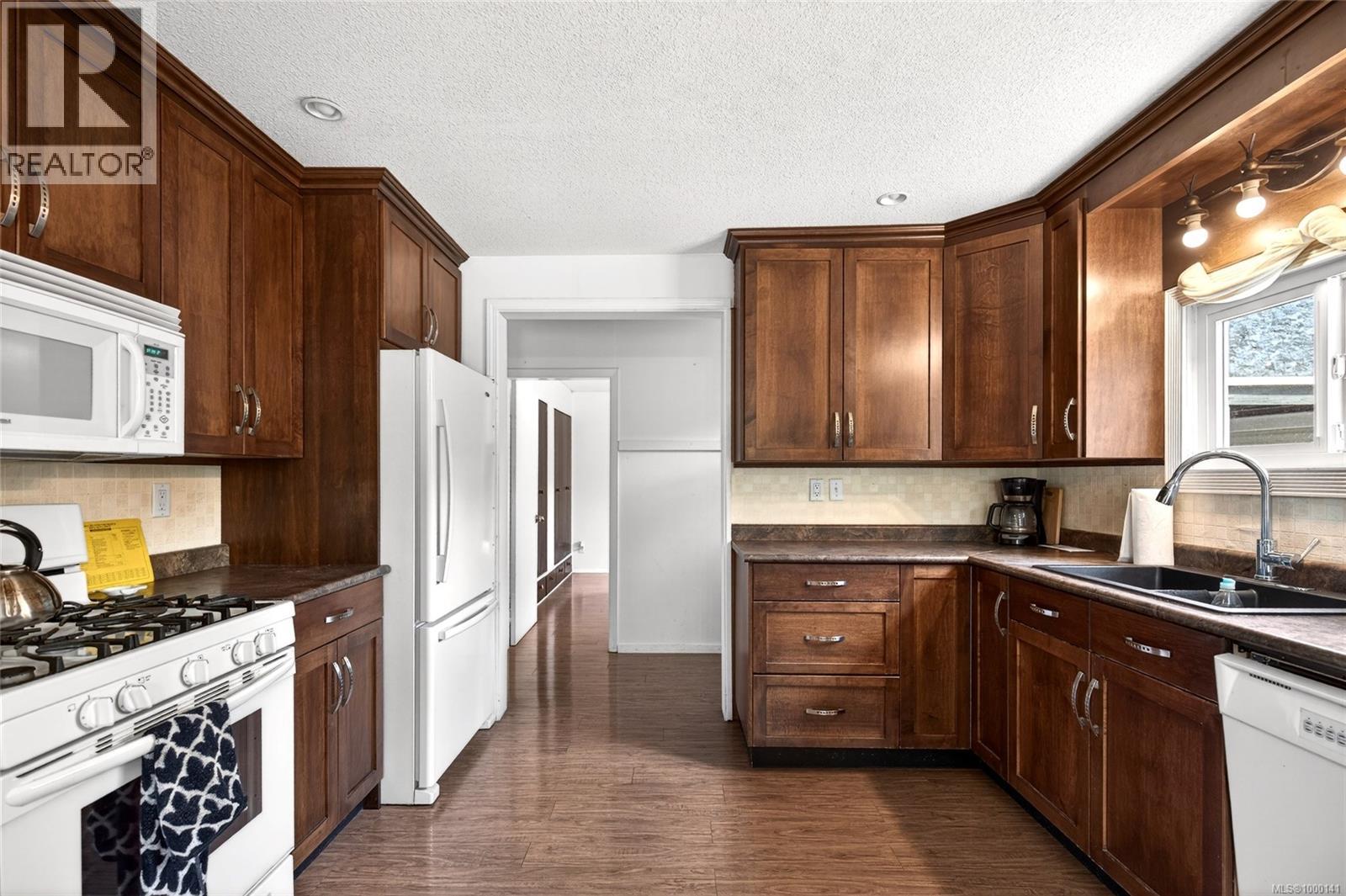 4289 North Park Dr, Port Alberni