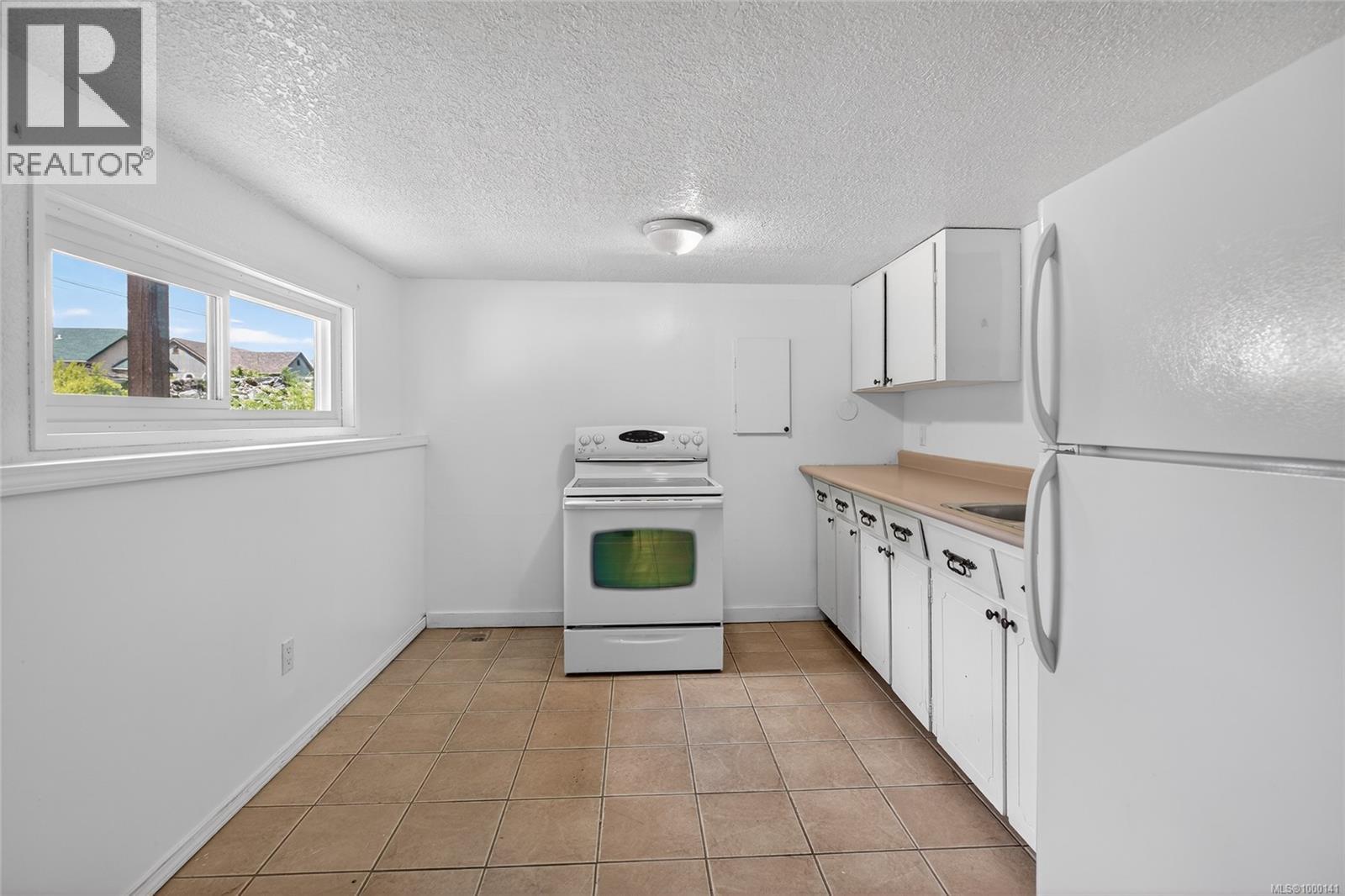 4289 North Park Dr, Port Alberni