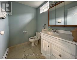 31 Milford Avenue, Toronto, ON M6M2W1 Photo 7