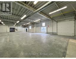 31 Milford Avenue, Toronto, ON M6M2W1 Photo 6