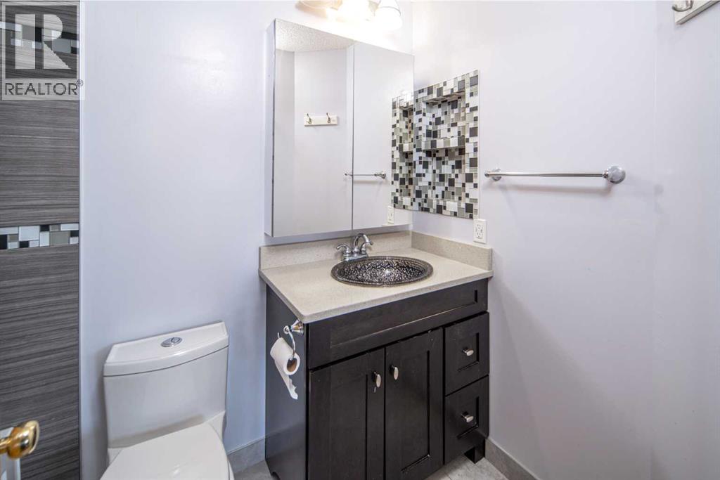 Single Family House for Sale in  Coventry Circle NE Coventry Hills Calgary 