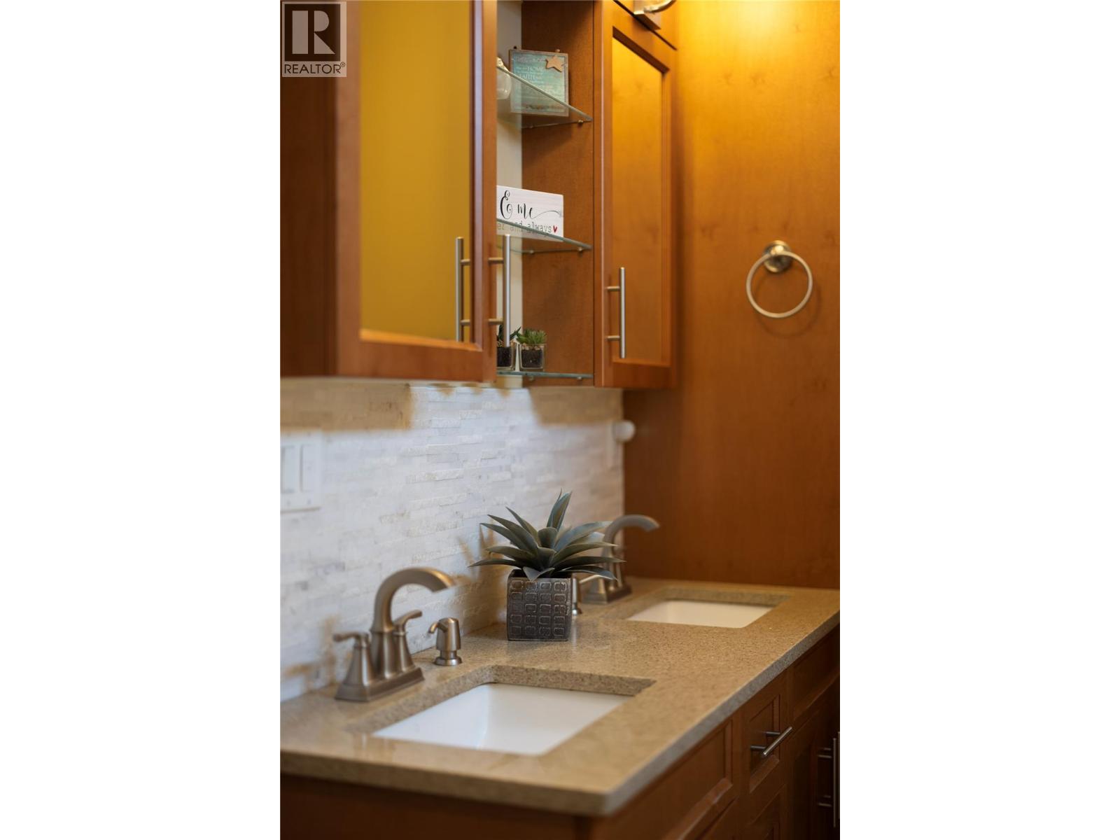 164 8000 Highland Road, Vernon