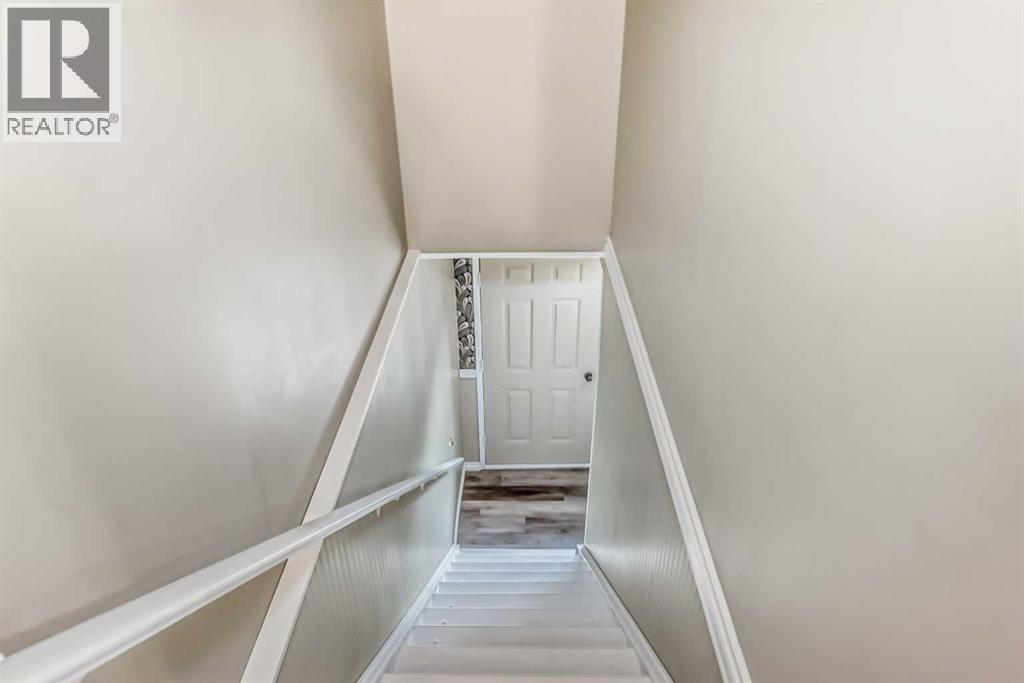 Single Family House Bungalow for Sale in  Silver Springs Road NW Silver Springs Calgary 