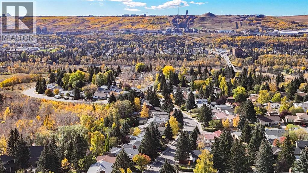 Single Family House Bungalow for Sale in  Silver Springs Road NW Silver Springs Calgary 