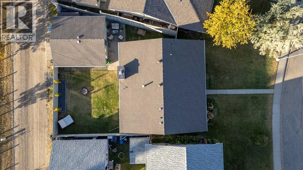 Single Family House Bungalow for Sale in  Lake Fraser Way SE Lake Bonavista Calgary 