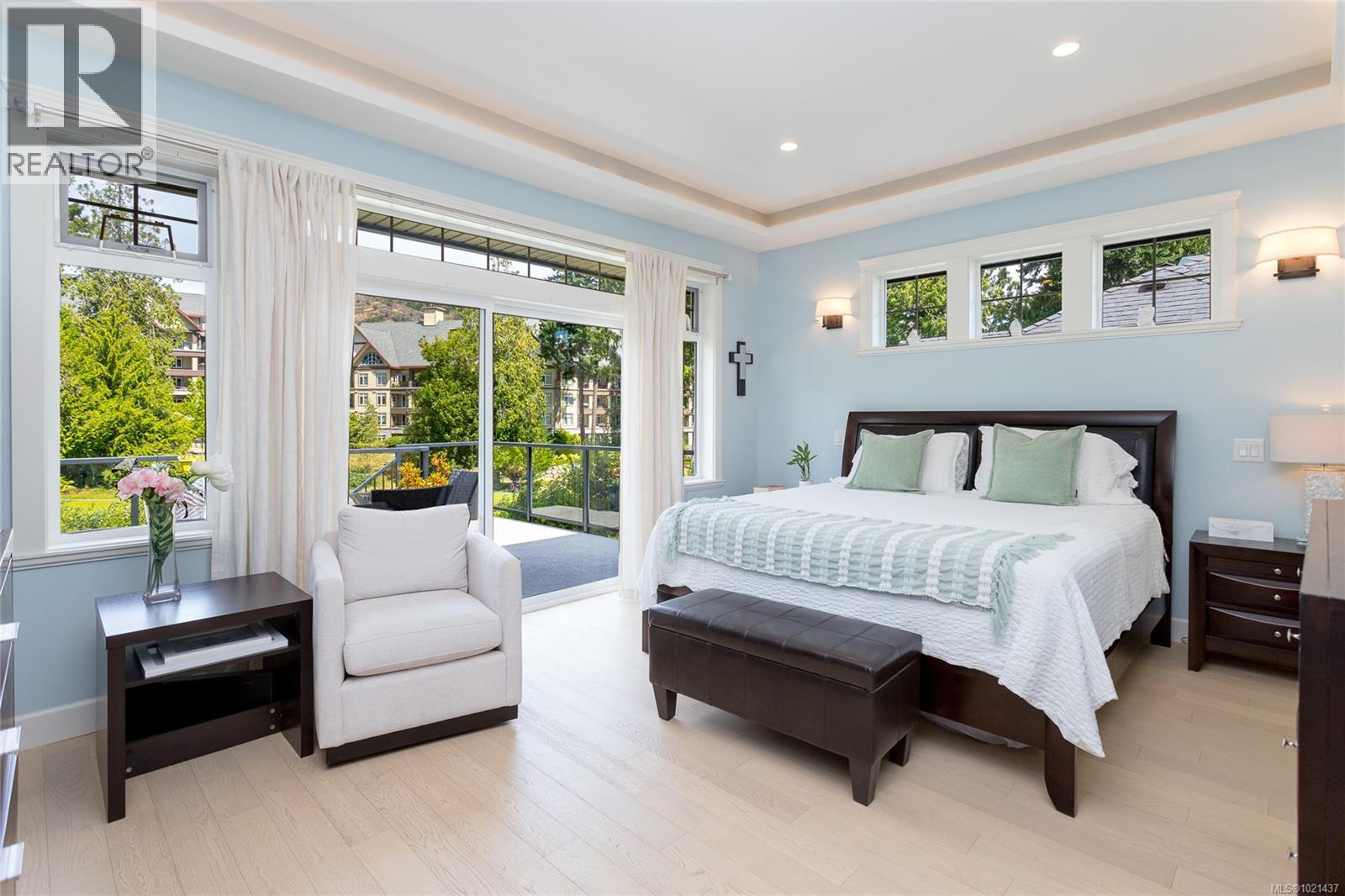 2140 Champions Way, Langford