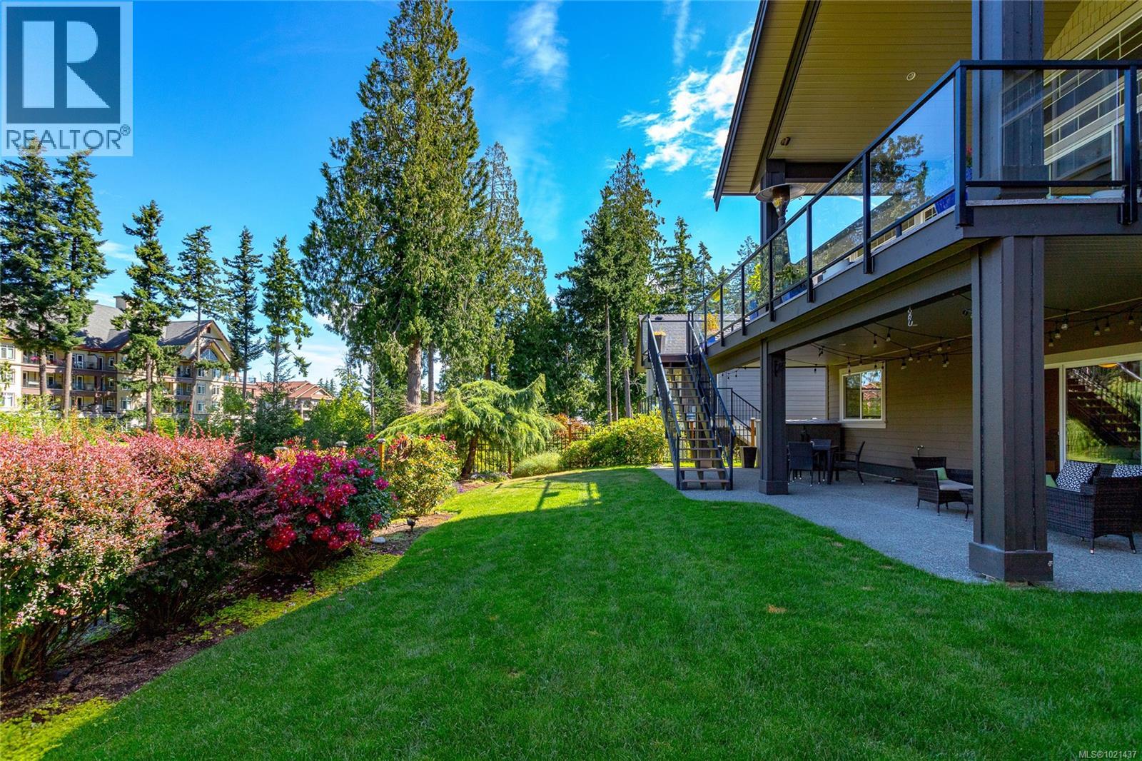 2140 Champions Way, Langford