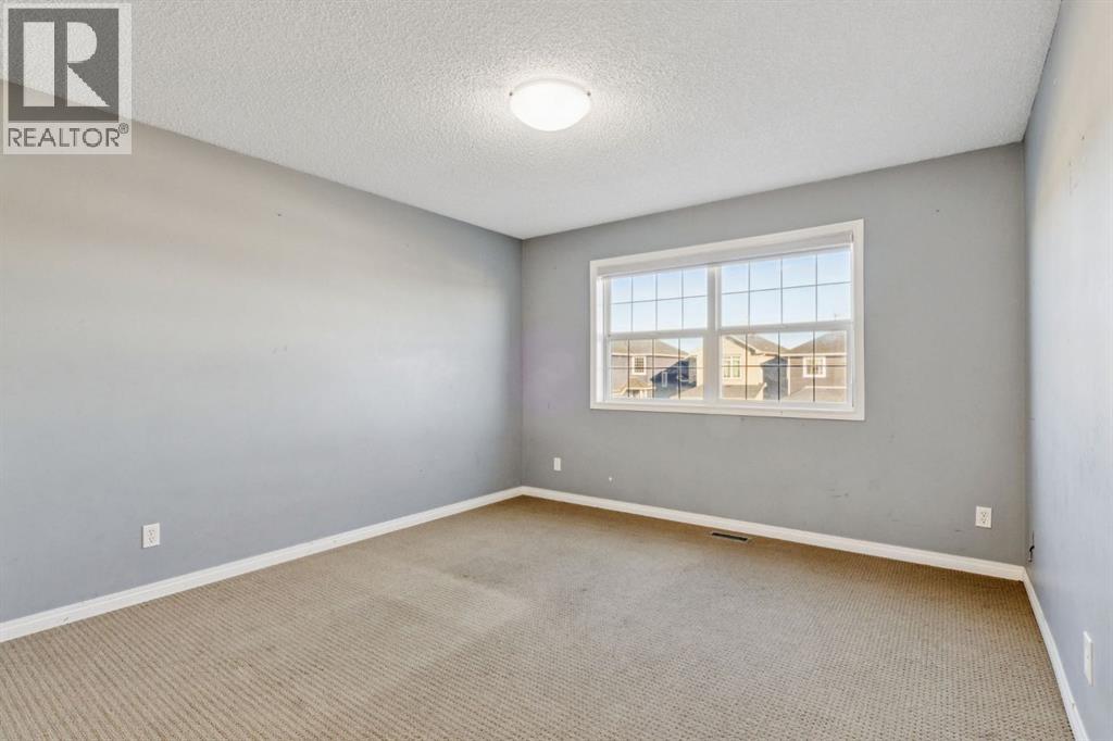 Single Family House for Sale in  Saddleridge Drive NE Saddle Ridge Calgary 