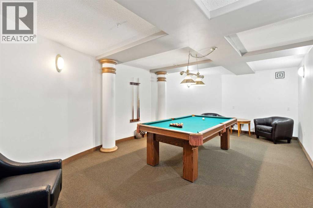 Single Family House for Sale in    Avenue SW Eau Claire Calgary 