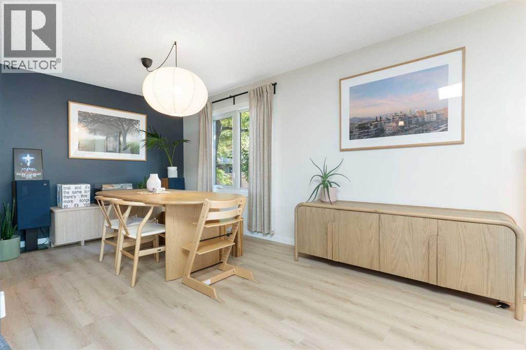 Single Family House 4 Level for Sale in   Street SW Oakridge Calgary 