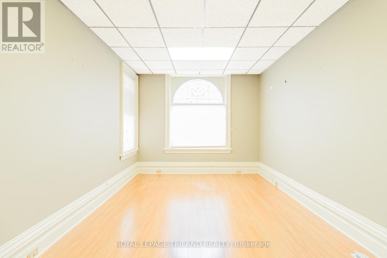 Retail for Sale in  MAIN STREET North Middlesex (Parkhill) 