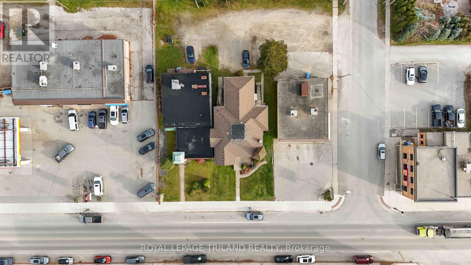 Retail for Sale in  MAIN STREET North Middlesex (Parkhill) 