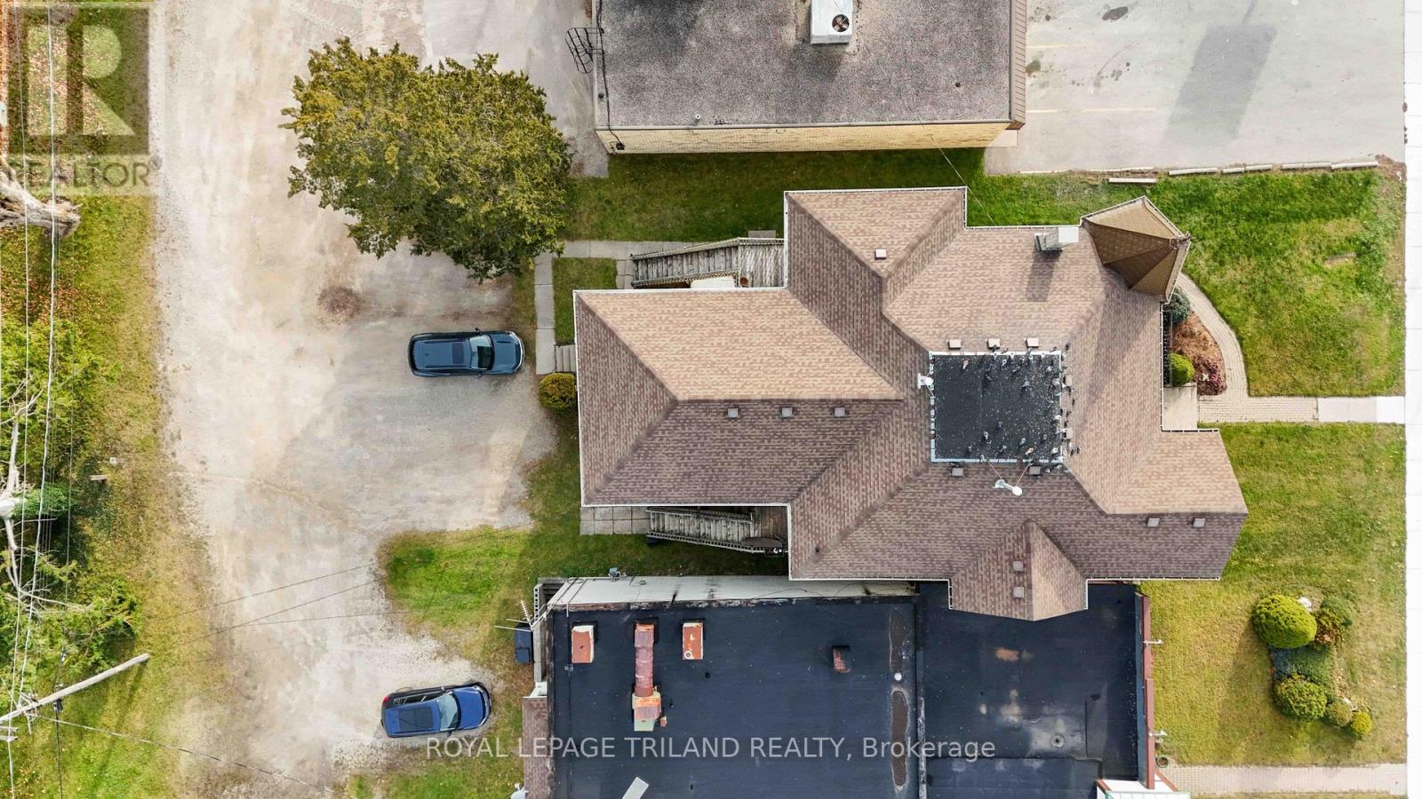 Retail for Sale in  MAIN STREET North Middlesex (Parkhill) 