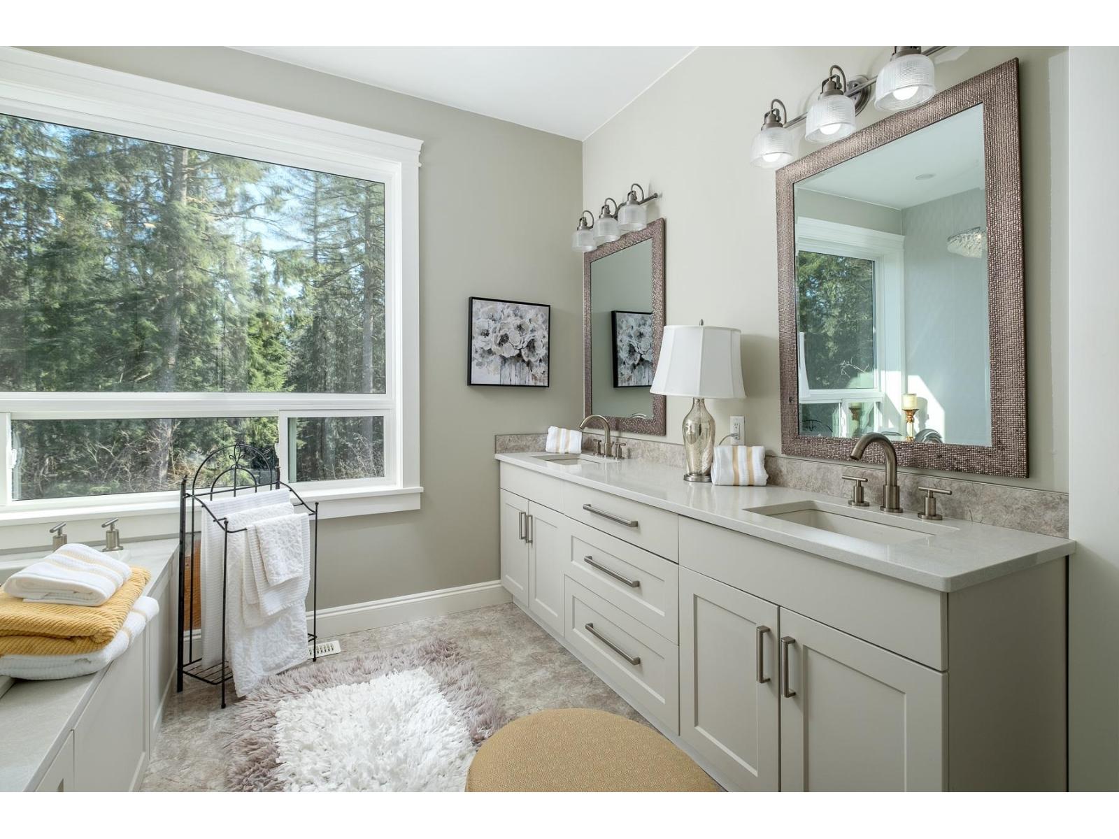 11580 GLACIER DRIVE, Mission