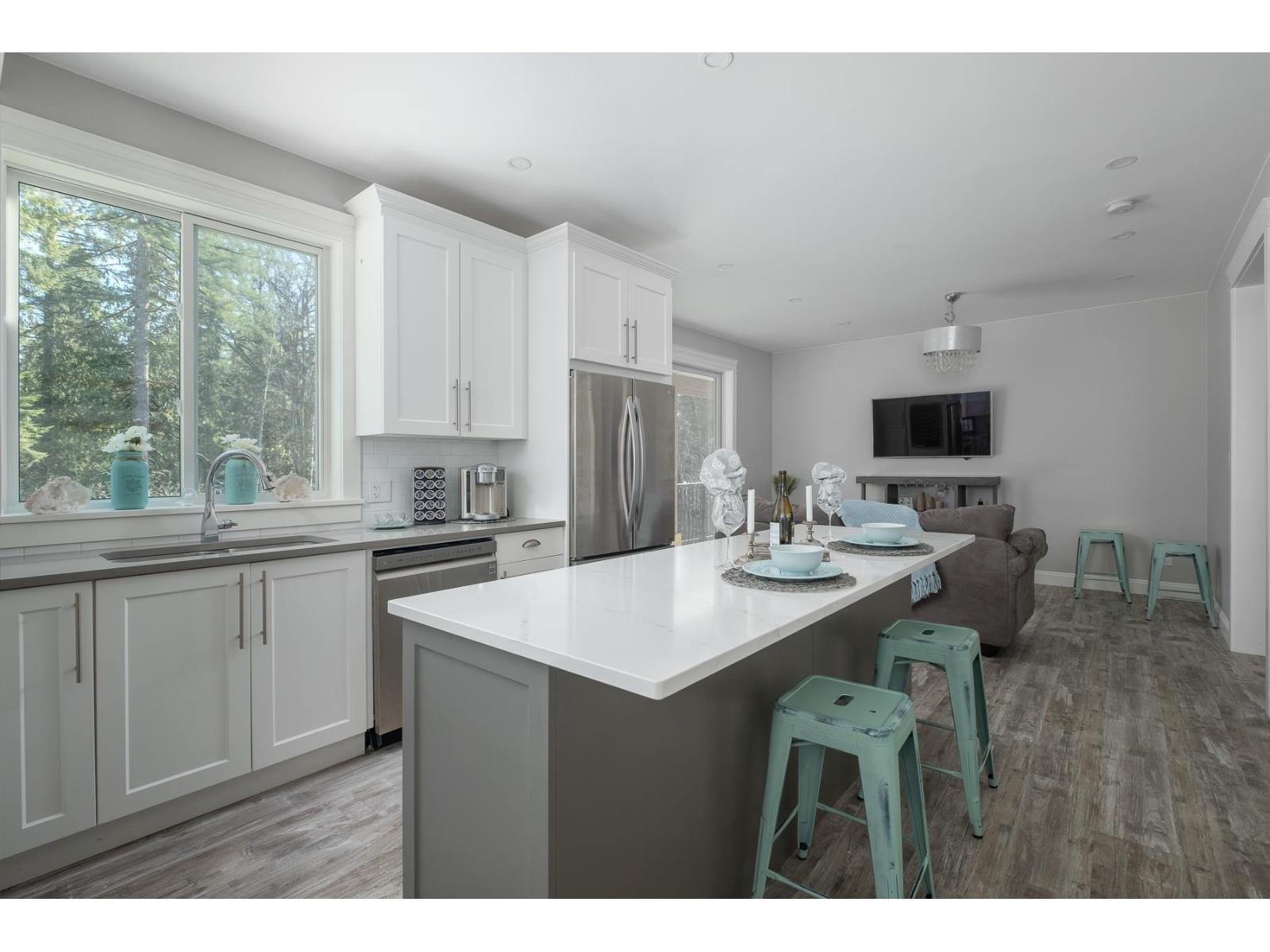 11580 GLACIER DRIVE, Mission