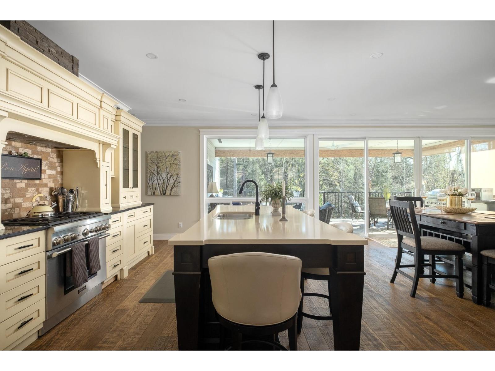 11580 GLACIER DRIVE, Mission