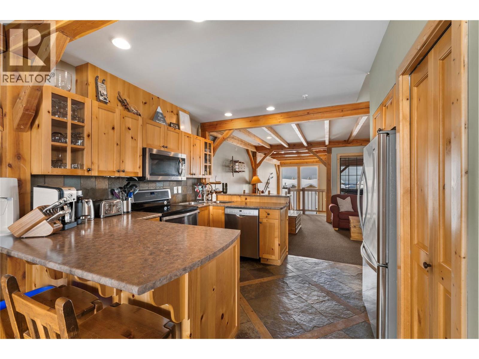 14 220 Kettleview Road, Big White