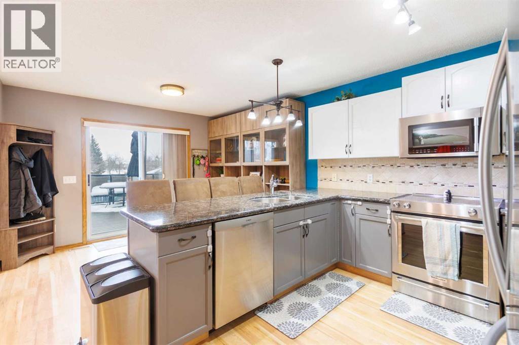 Single Family House for Sale in  Riverwood Circle SE Riverbend Calgary 