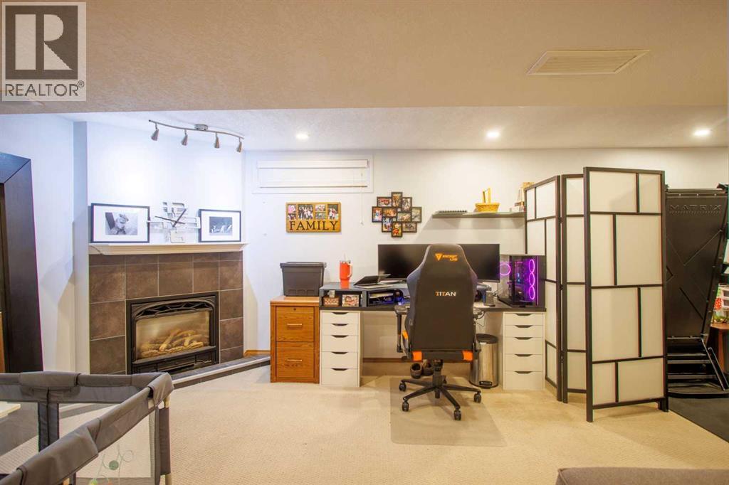 Single Family House for Sale in  Riverwood Circle SE Riverbend Calgary 