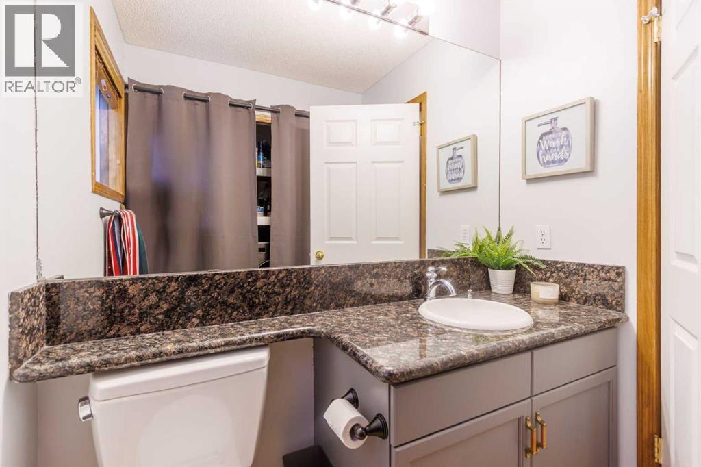 Single Family House for Sale in  Riverwood Circle SE Riverbend Calgary 