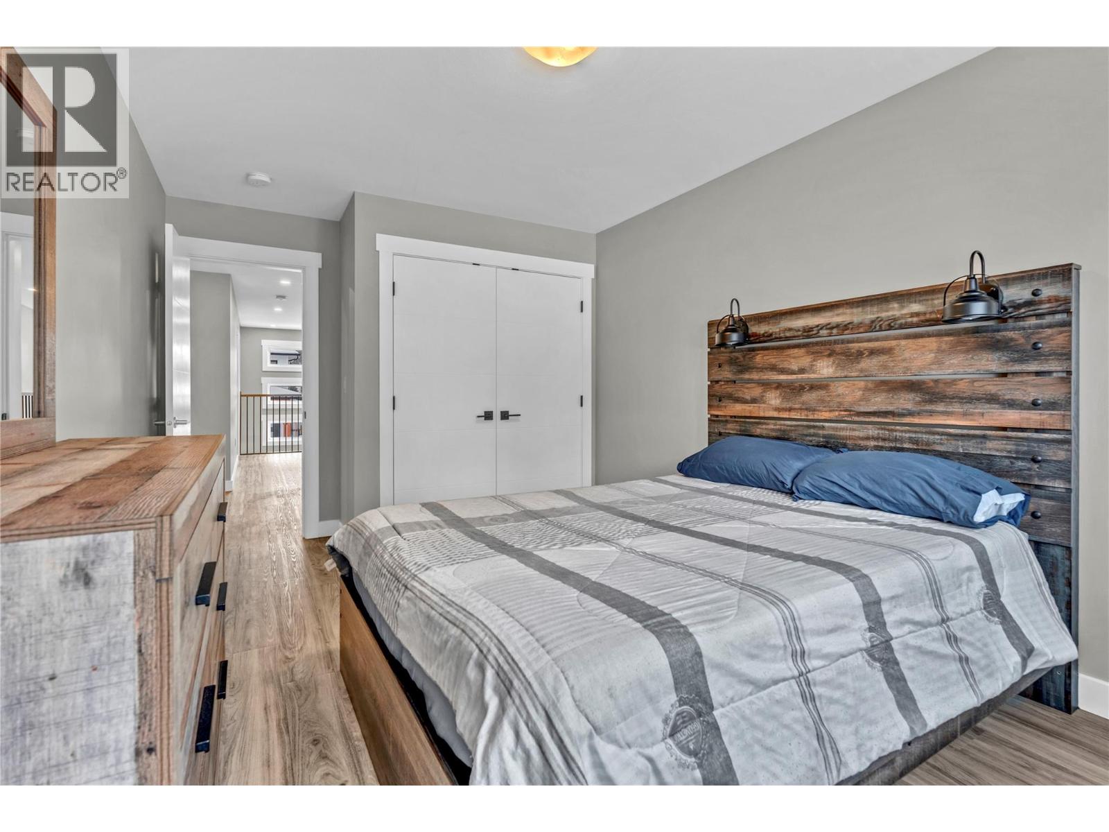 103 Abbey Road, Princeton