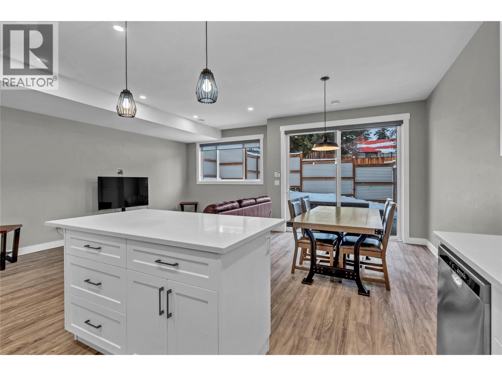 103 Abbey Road, Princeton