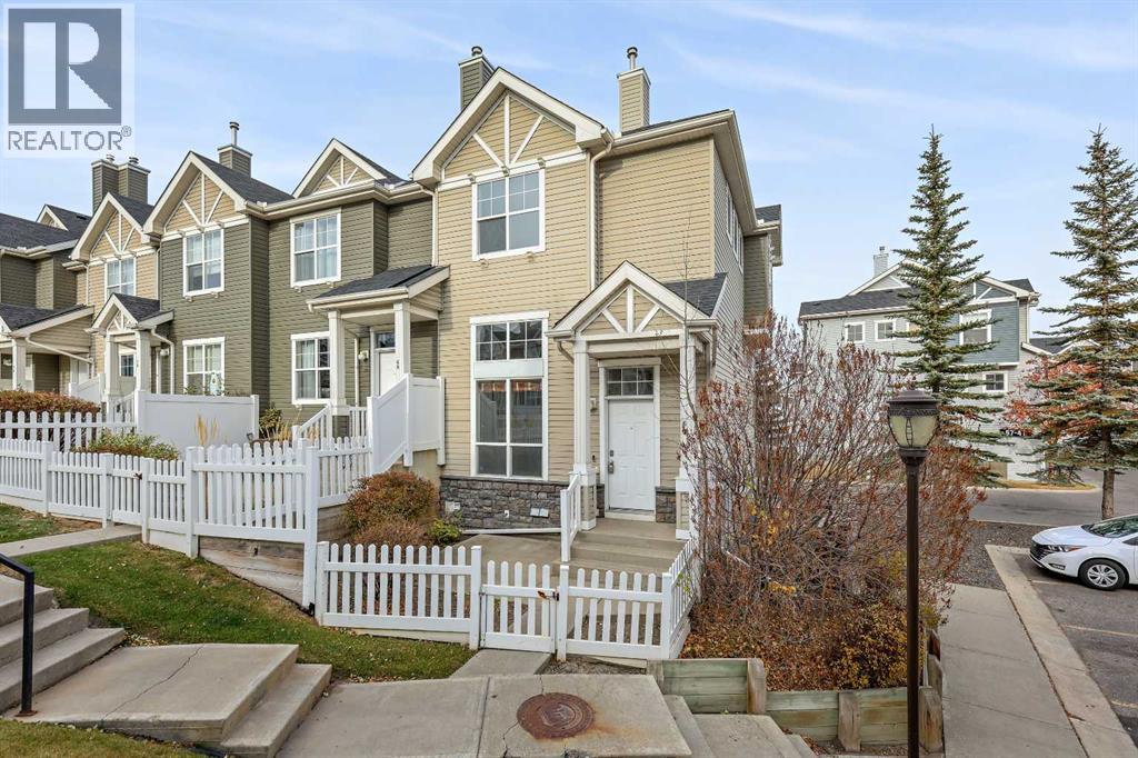 Single Family House 3 Level for Sale in  Elgin Gardens SE McKenzie Towne Calgary 