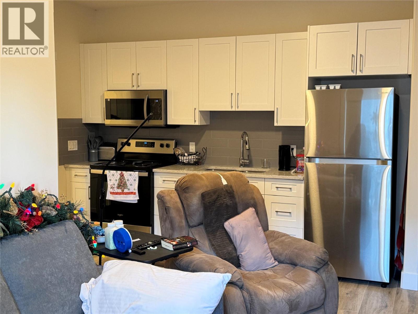 209 7310 Main Street, Osoyoos