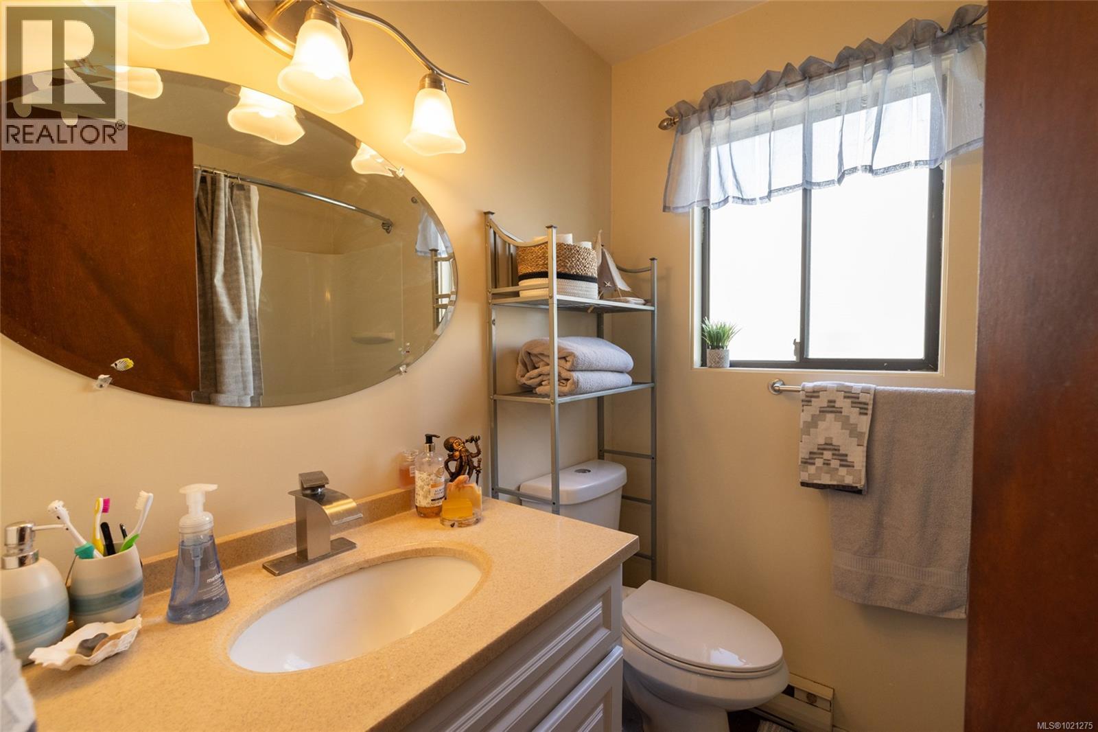 1112 MAQUINNA AVE - 44