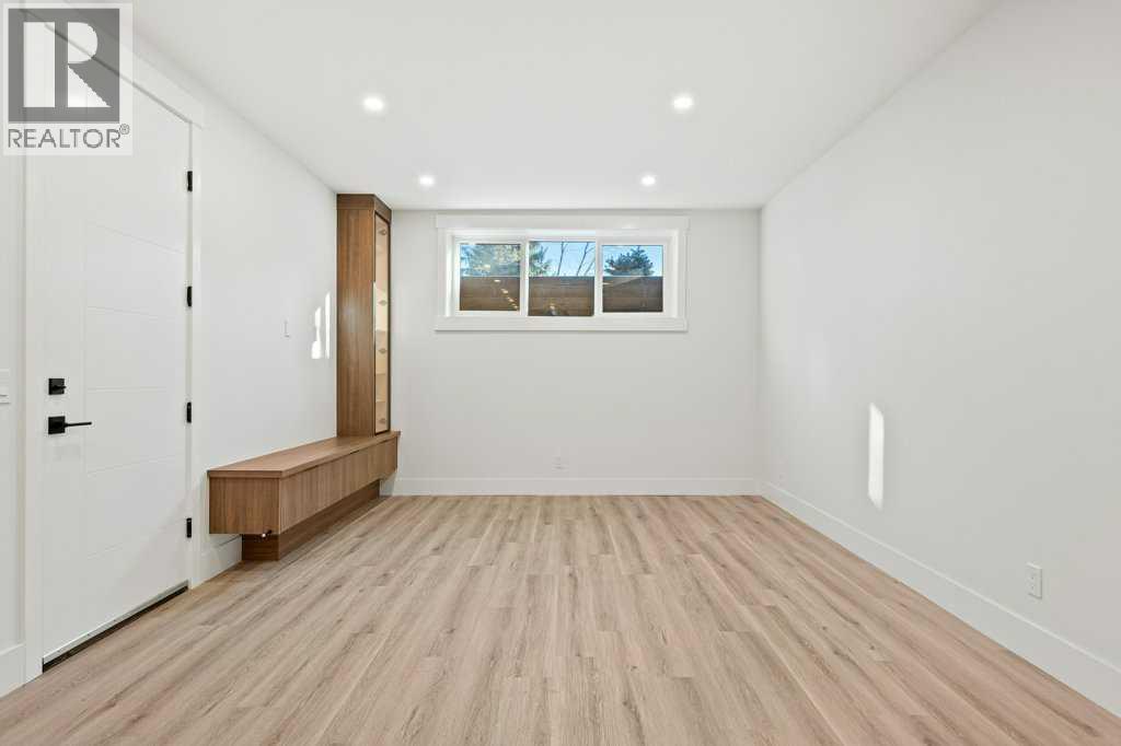 Single Family House for Sale in   Street SW Glenbrook Calgary 