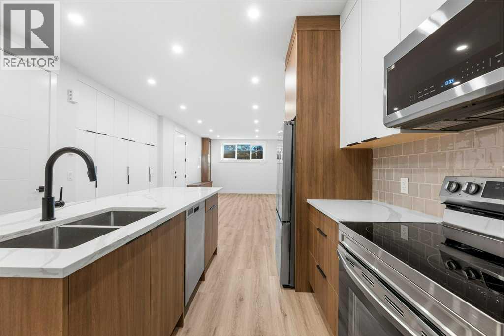 Single Family House for Sale in   Street SW Glenbrook Calgary 