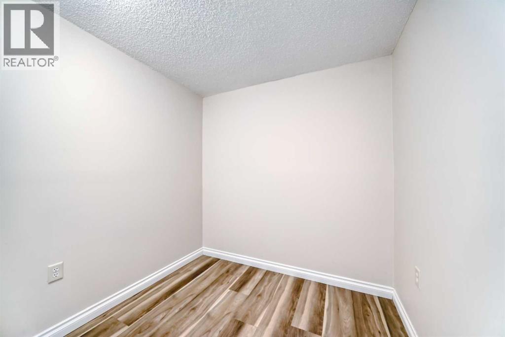 Single Family House for Sale in  Saddletree Drive NE Saddle Ridge Calgary 