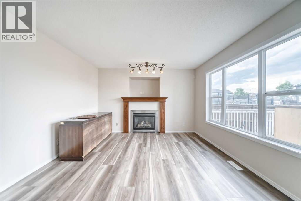 Single Family House for Sale in  Saddletree Drive NE Saddle Ridge Calgary 