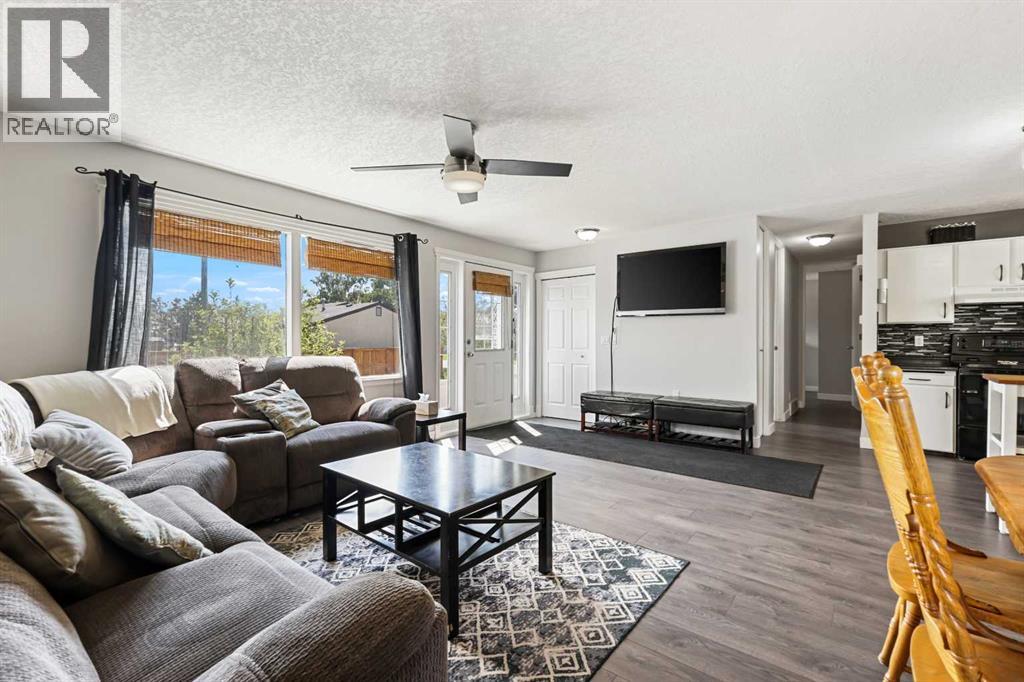 Single Family House Bungalow for Sale in  Olympia Crescent SE Ogden Calgary 