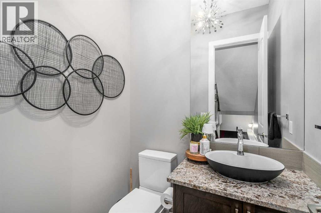 Single Family House for Sale in   Avenue NW Montgomery Calgary 