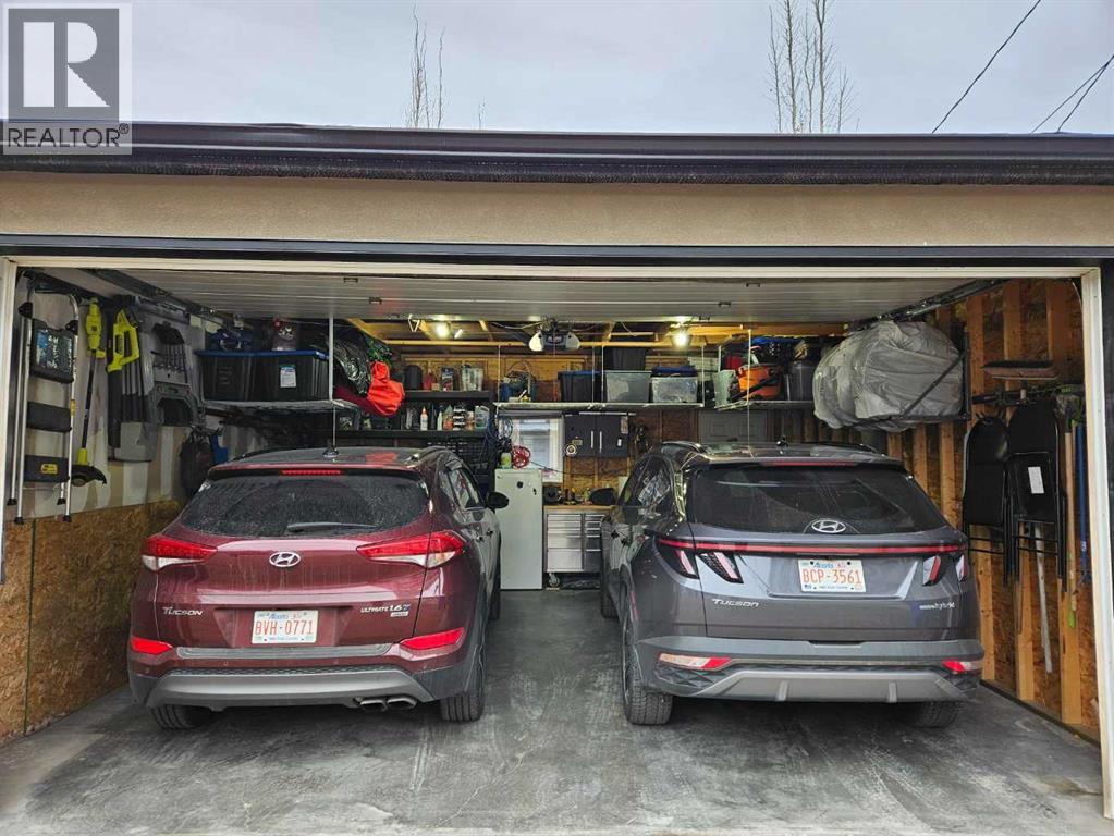 Single Family House for Sale in   Avenue NW Montgomery Calgary 