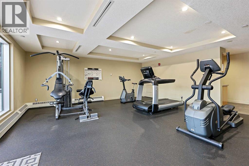 Single Family House for Sale in    Avenue NW Varsity Calgary 