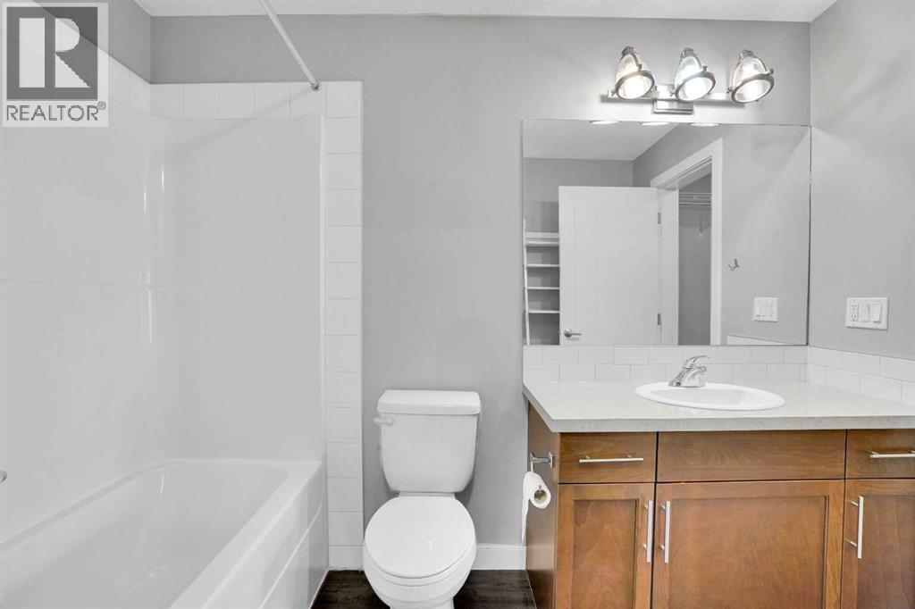 Single Family House for Sale in   Royal Oak Plaza NW Royal Oak Calgary 