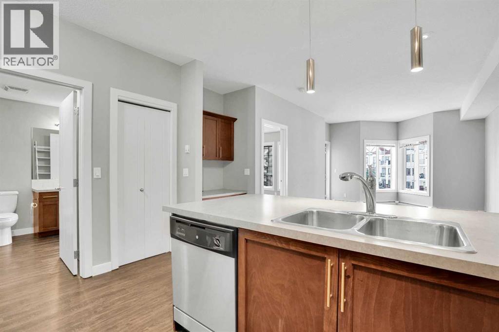 Single Family House for Sale in   Royal Oak Plaza NW Royal Oak Calgary 