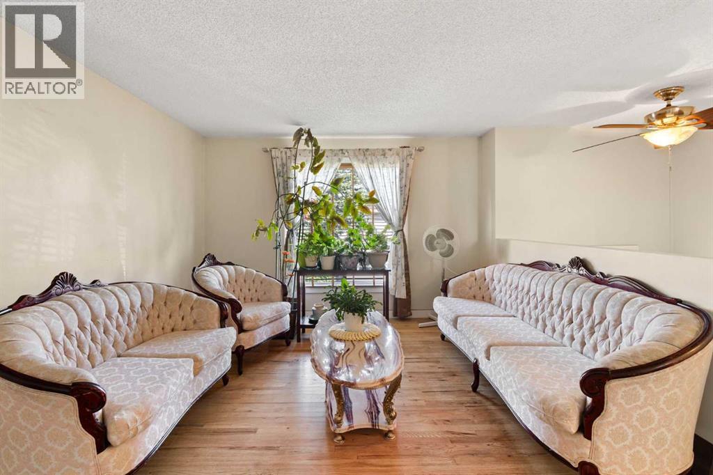 Single Family House Bi-level for Sale in  Fallswater Road NE Falconridge Calgary 