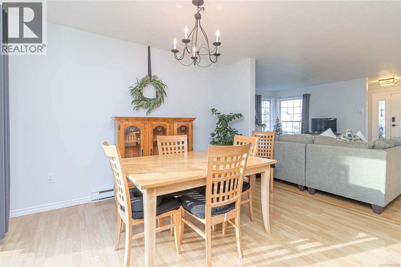 3324 Renita Ridge Rd, Duncan