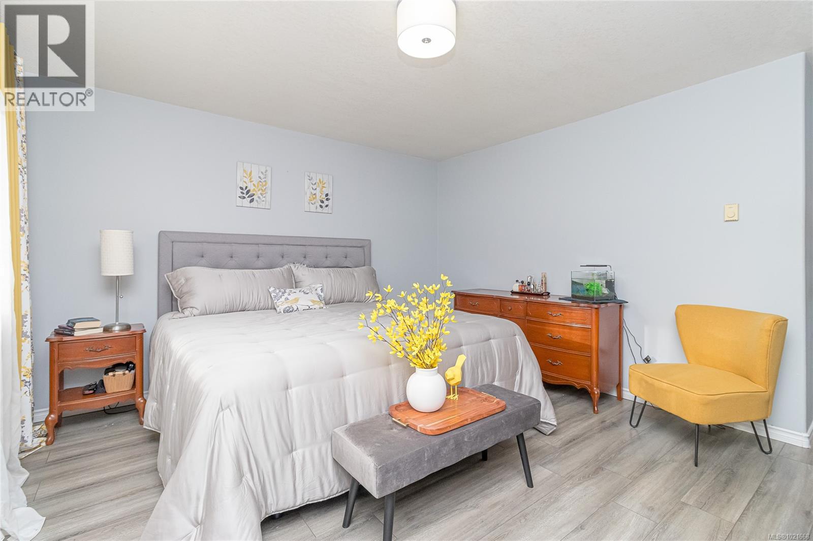 3324 Renita Ridge Rd, Duncan