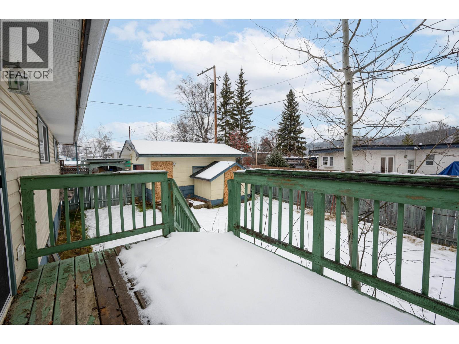 2082 4TH AVENUE, Prince George