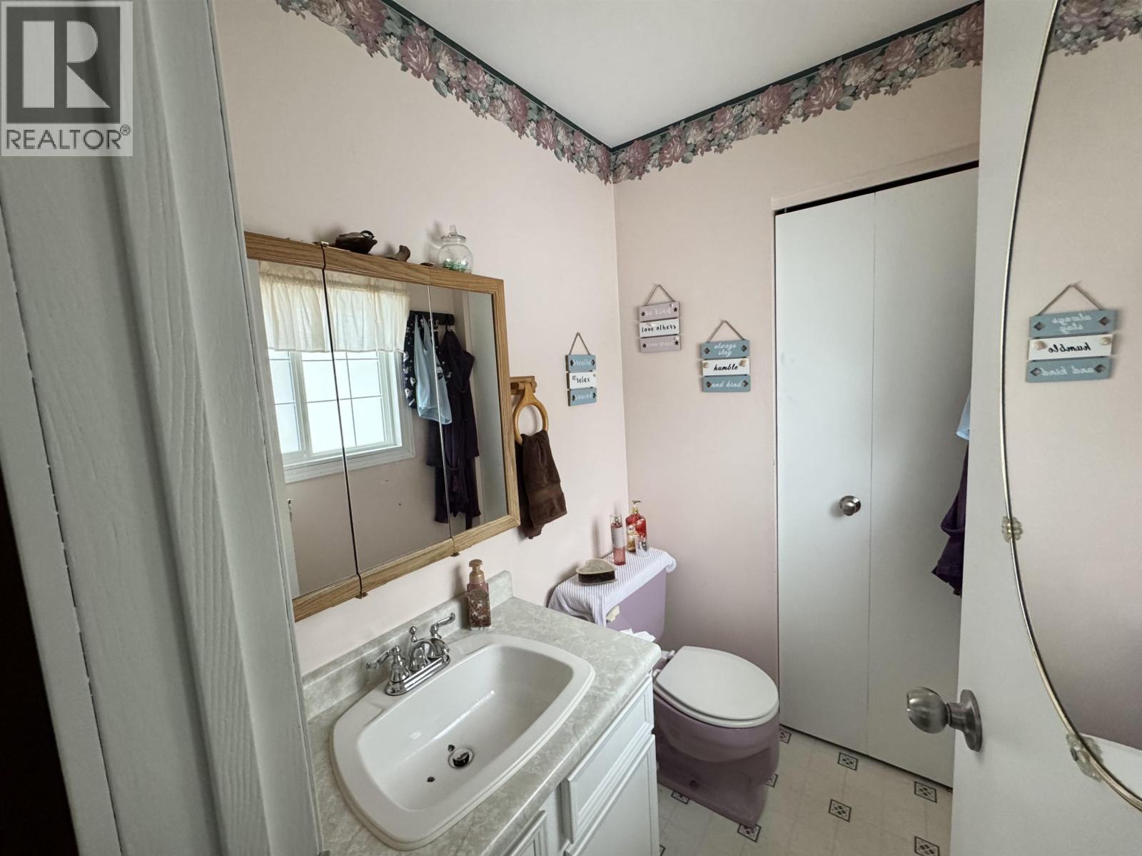 1321 8TH AVENUE, Valemount