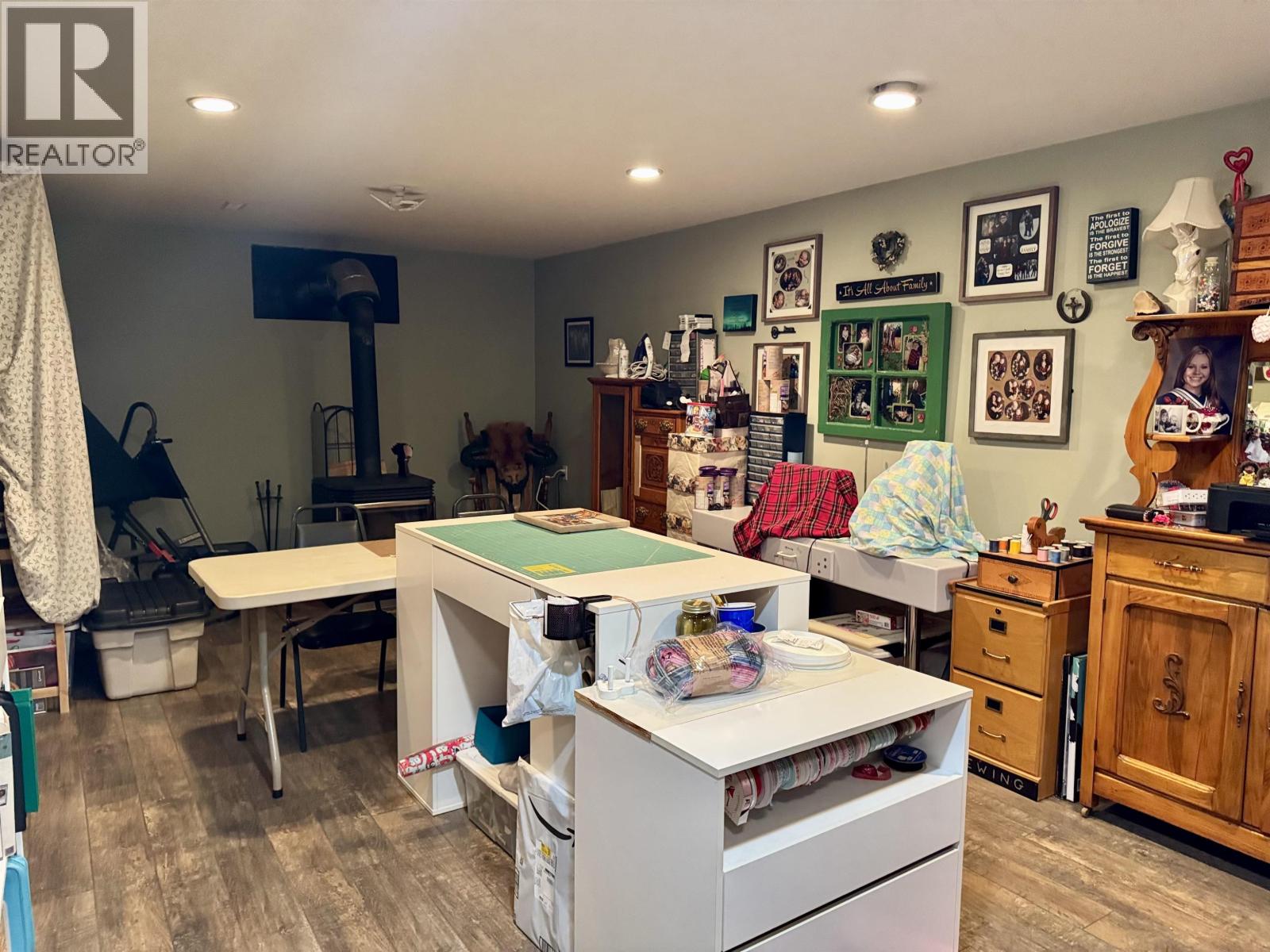 1321 8TH AVENUE, Valemount