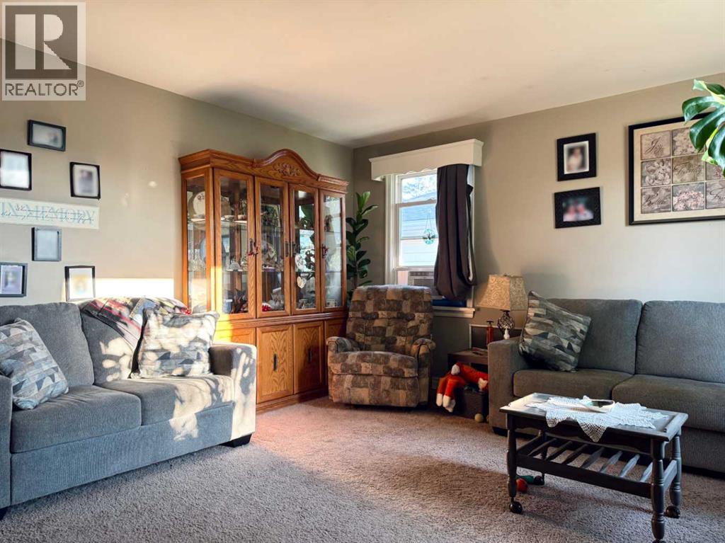 533 23 Street S, Lethbridge, Alberta