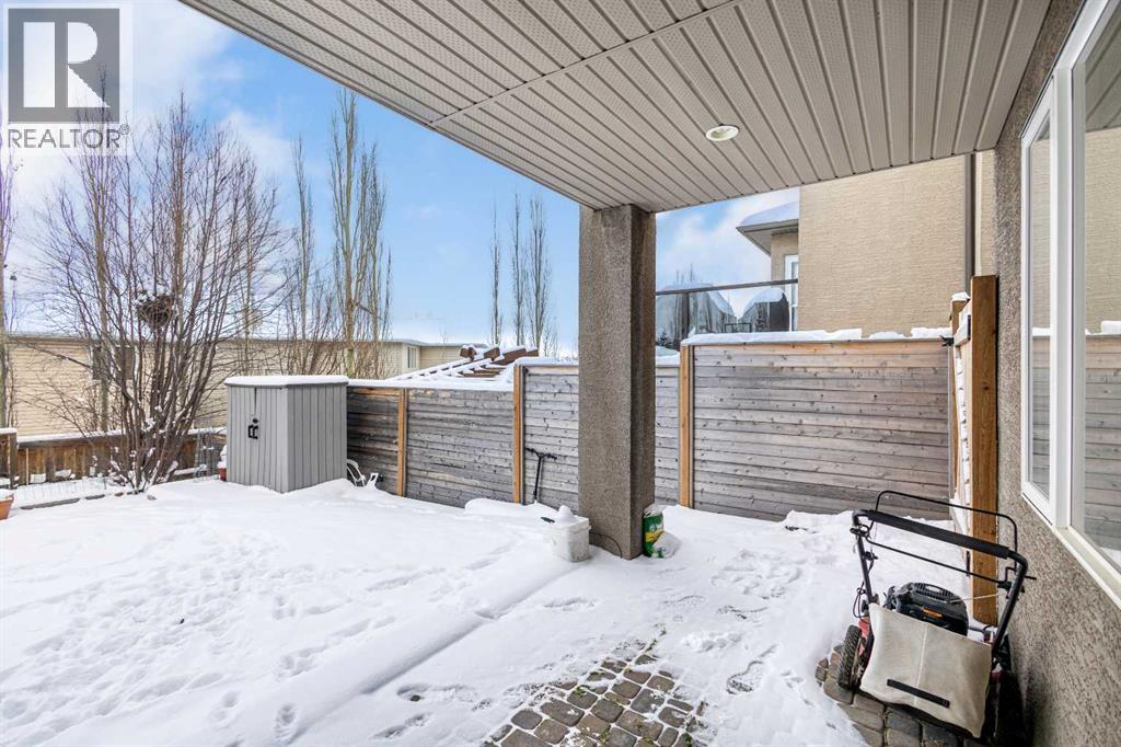 Single Family House for Sale in  Royal Ridge Mount NW Royal Oak Calgary 